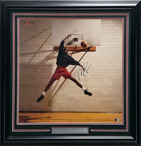 Michael Jordan Autographed Framed N.i.k.e Air Dunking 24x24 Poster Photo Beckett BAS #AE16681
