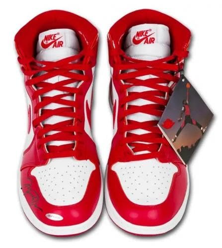 Michael Jordan Autographed Shoes Nike Air Jordan 1 Retro High 1985 & Ship PE UDA - Autographed NBA Sneakers