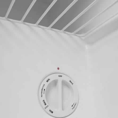 EdgeStar CRF150SS-1 1.1 Cu. Ft. Convertible Refrigerator or Freezer w/Lock - Stainless Steel