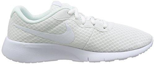 Nike Kids Girls' Tanjun (Big Kid), White, 5 M