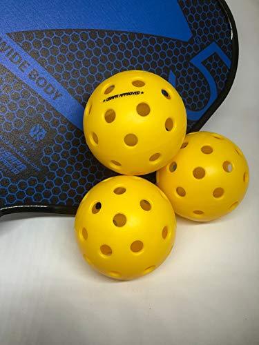 Onix Graphite Z5 Pickleball Paddle & 3-Pack Fuse G2 Pickleball Balls Bundle - Premium Pickle Ball Equipment Set for Beginners and Professionals [product _type] Onix - Ultra Pickleball - The Pickleball Paddle MegaStore