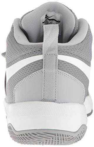 Nike Team Hustle D 8 (GS) Sneaker, Cool Wolf Grey-White, 3.5Y Regular US Big Kid