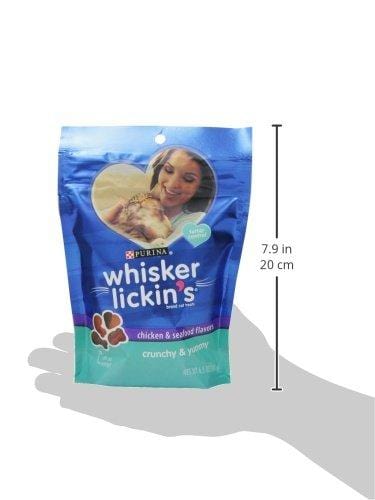 Purina Whisker Lickin's Cat Treats; Crunchy & Yummy Chicken & Seafood Flavors - 6.5 oz. Pouch, Pack of 7