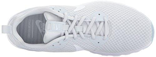 NIKE Women's Air Max Motion LW Running Shoe, Pure Platinum/White, 8 B(M) US