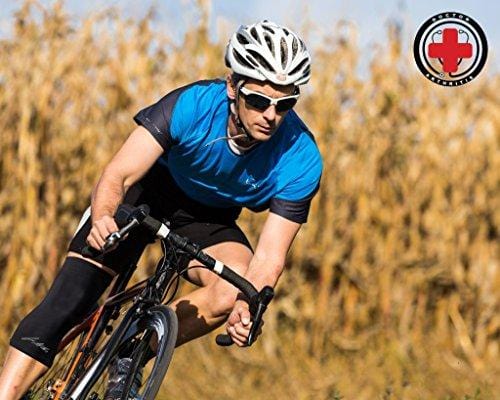 Doctor Developed Copper Knee Brace & Knee Compression Sleeve and Doctor Written Handbook — Guaranteed Relief for Arthritis, Tendonitis, Injury Recovery, Knee Support, Running & Weightlifting (S)