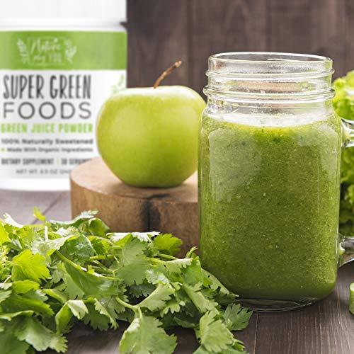 Superfood Greens Powder: Made with Organic Ingredients and 100% Natural Sweeteners, with Spirulina, Alfalfa, Spinach, Acai, Probiotics and Digestive Enzymes, 30 Servings by Nature Plus You
