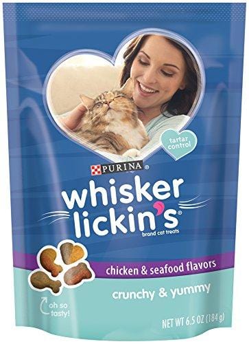 Purina Whisker Lickin's Cat Treats; Crunchy & Yummy Chicken & Seafood Flavors - 6.5 oz. Pouch, Pack of 7