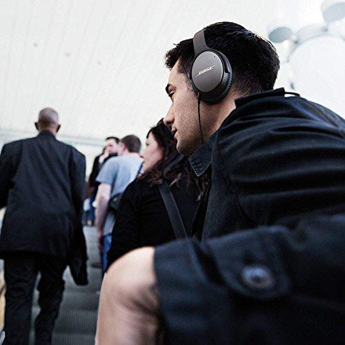 Bose QuietComfort 25 Acoustic Noise Cancelling Headphones for Apple devices - Black (wired, 3.5mm)