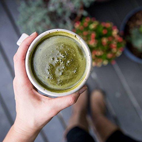 Amazing Grass Green Superfood Organic Powder with Wheat Grass and 7 Super Greens, Flavor: Berry, 30 Servings, 1 scoop = 2 servings of veggies