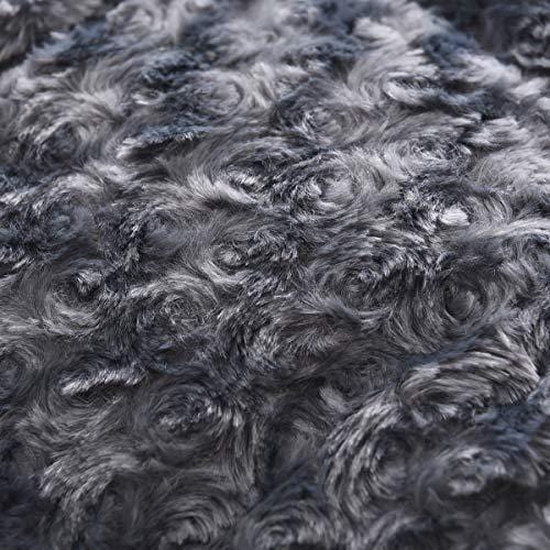 AmazonBasics Pet Bed - 23-Inch, Grey Swirl