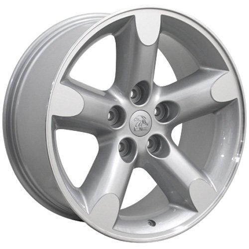 20x9 Wheel Fits Dodge, RAM Trucks - RAM 1500 Style Silver Rim w/Mach'd Face, Hollander 2267