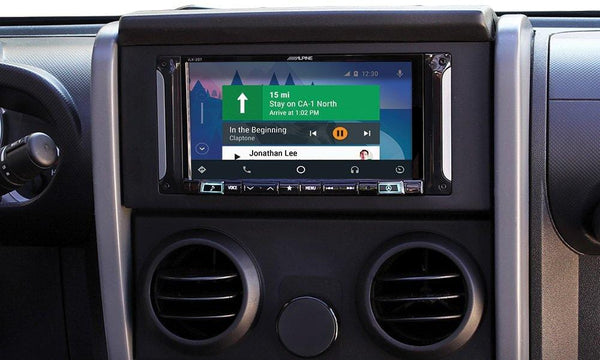 Alpine Electronics i207-WRA 7" Mech-Less Restyle Dash System with Apple Car Play & Android Auto for Jeep Wrangler (2007-2017)