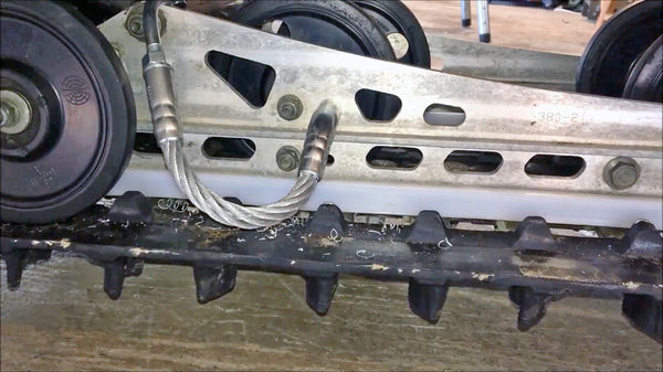 Flex Ice Scratchers Kit replace the MODEL #1201-DF FIT FOR all reverse and non-reverse gear equipped snowmobiles also recommend for track heights 2-1/2" and taller Hi-Roller