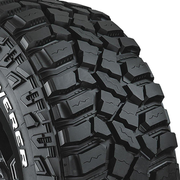 Cooper Discoverer STT Pro All- Season Radial Tire-LT285/65R18 122Q