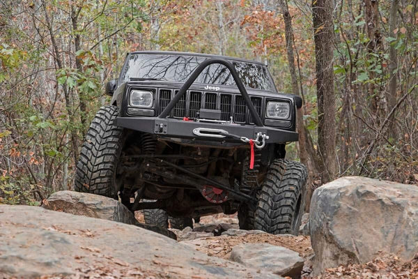 Rough Country Front Offroad Winch Bumper Compatible w/ 1984-2001 Jeep Cherokee XJ Front Winch Bumper 10570