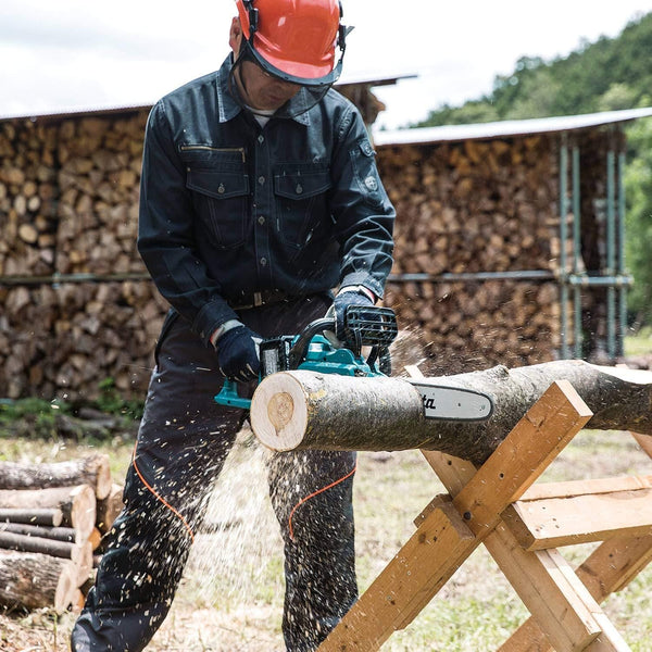 Makita XCU03PT1 18V X2 (36V) LXT Lithium-Ion Brushless Cordless 14" Chain Saw Kit with, 4 Batteries (5.0Ah)