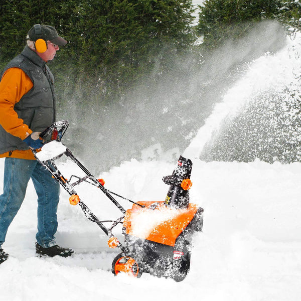 TACKLIFE Snow Blower, 15Amp Electric Snow Blower, 20 INCH Width Steal Auger, 30ft Throwing Distance, Overload Protection, Anti-Freezing Handle, for Snow Cleaning, GST01