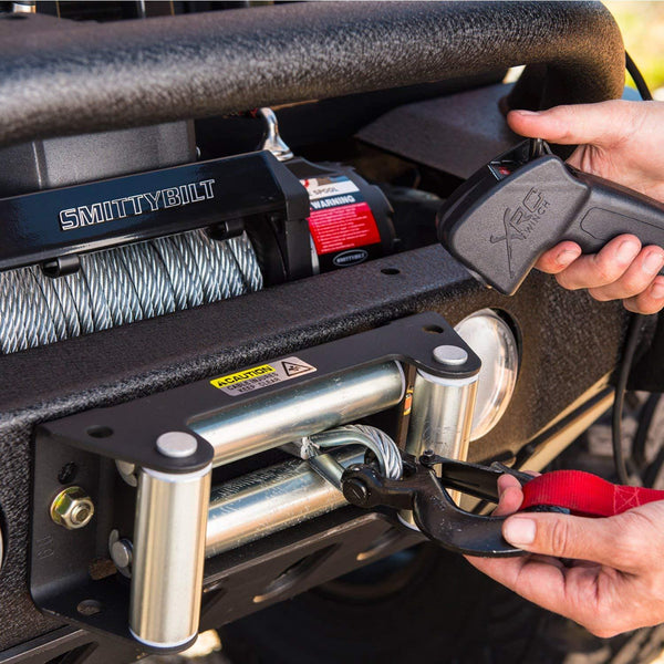 Smittybilt 9500 lb 97495 XRC GEN2 Winch-9500 Pound Load Capacity
