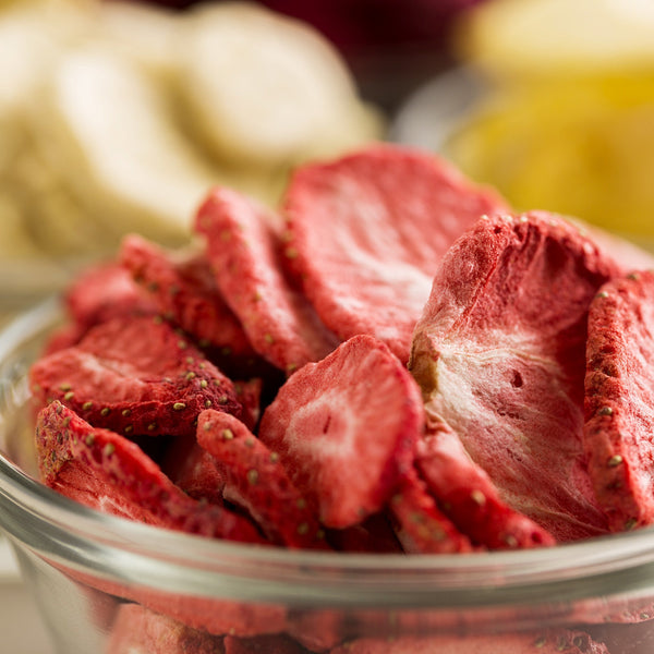 Augason Farms Freeze Dried Sliced Strawberries 6.4 oz No. 10 Can