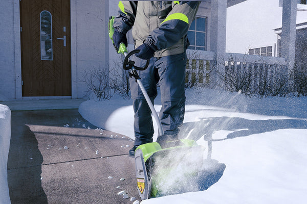 Greenworks 12-Inch 40V Cordless Snow Shovel, Battery Not Included 2601402
